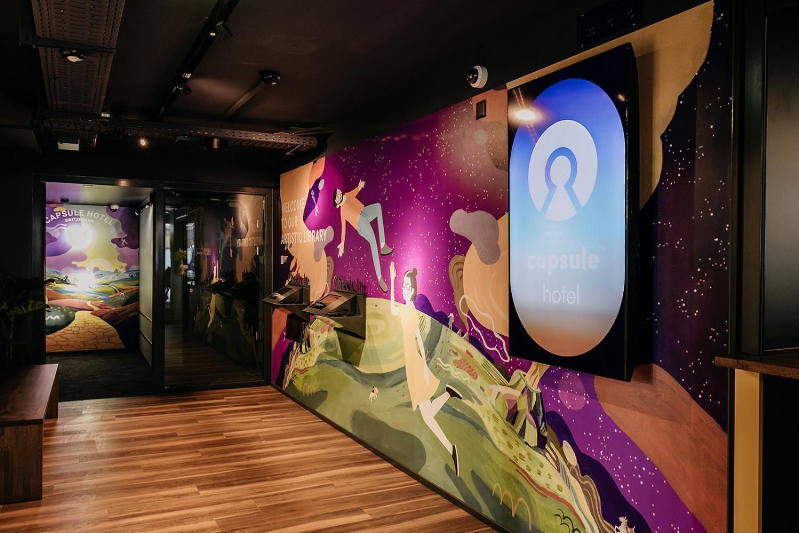 Capsule Hotel - Lucerne Old Town ภายนอก รูปภาพ